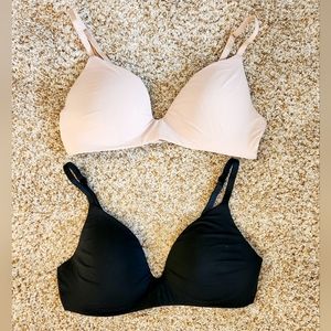 Victoria's Secret T-shirt wireless T-shirt bras